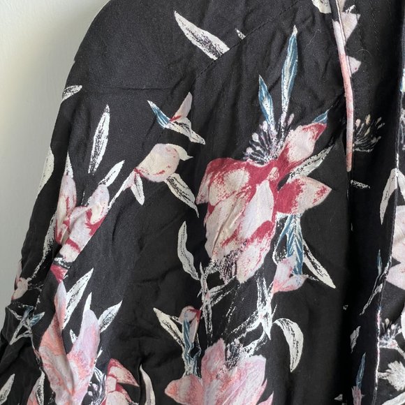 Talula kimono style top from Aritzia - Picture 4 of 5